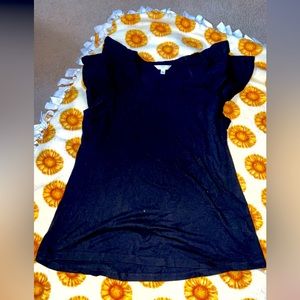 Nice dress shirt only worn a couple times!